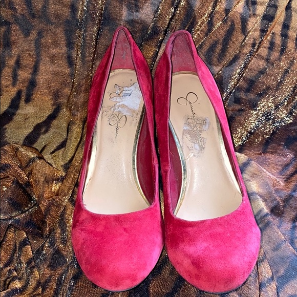 Red Suede Jessica Simpson Pumps - Picture 4 of 4